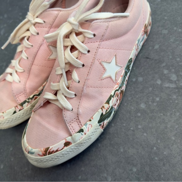 CONVERSE Womens Storm Pink Floral Sneakers - Picture 4 of 14